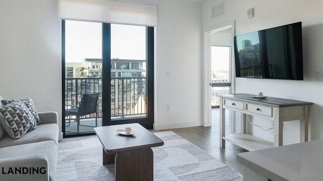 1007 S Mint St Unit 816