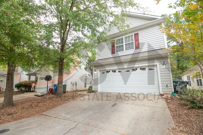 Photo - 3 Bedroom / 2.5 Bath in South Durham Neighborhood!
