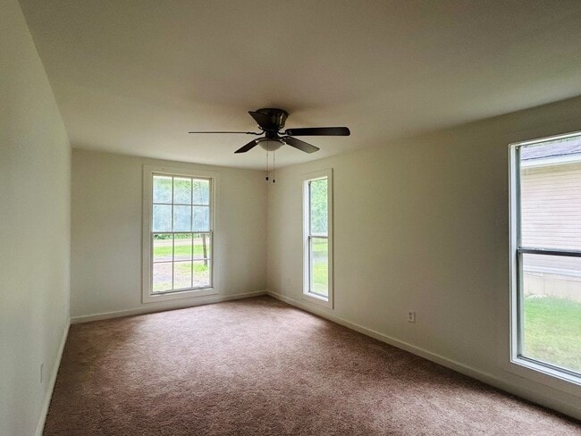 Photo - 3/2 for rent in downtown Brandon, MS!