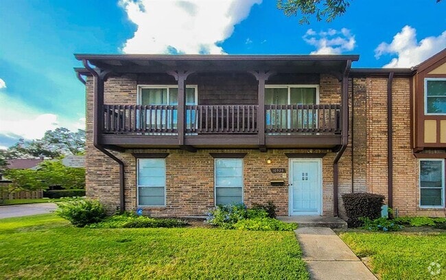 Building Photo - 10526 Hammerly Blvd Unit 246 Rental