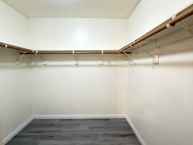 Photo - 6802 Bonillo Dr