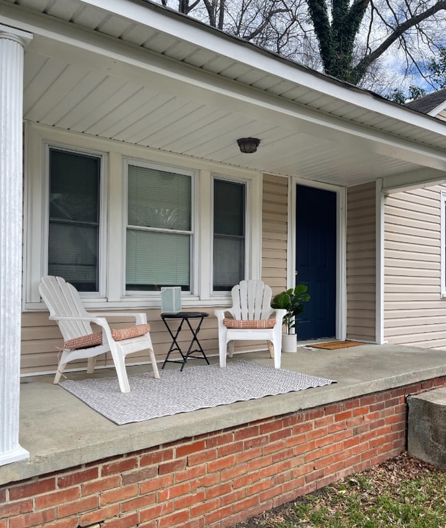 Photo - 526 Carolyn Ave