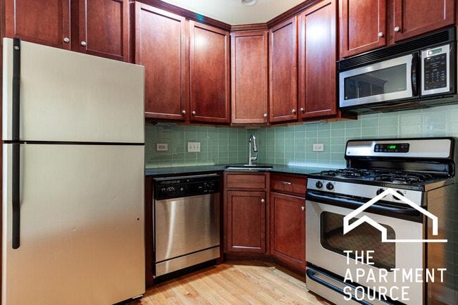 Photo - 3246 N Clifton Ave Unit E1