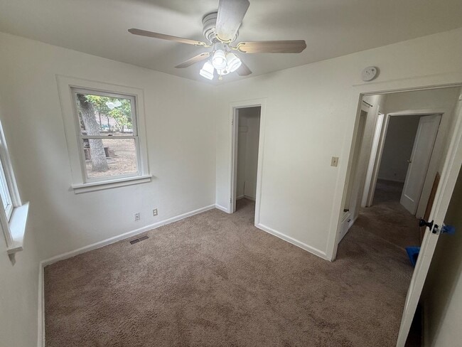 Photo - 534 Dewey Ave