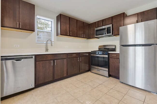 Photo - 86 Gant Cir Unit D