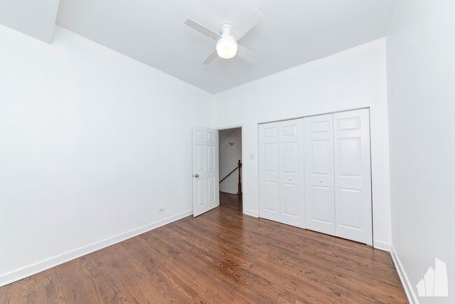 Photo - 1426 N Greenview Ave