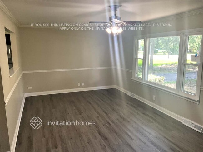 Photo - 1227 Lawler Ave