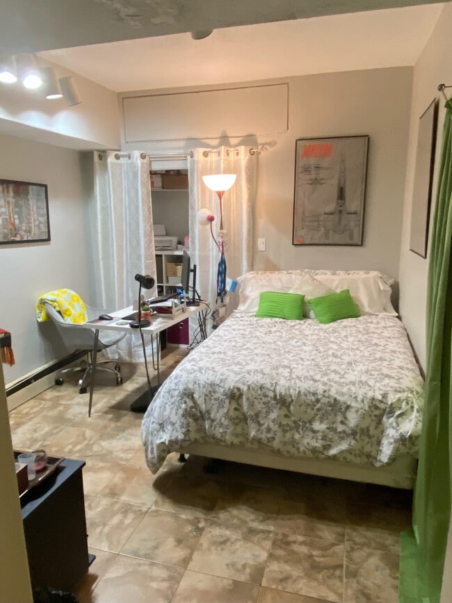 Photo - 1751 Beacon St Unit 1