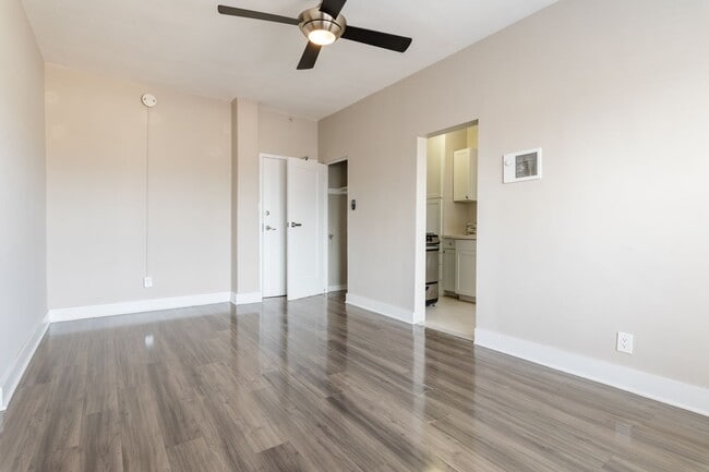 Photo - Modern & Cozy Studios in Koreatown