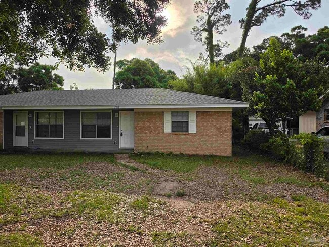 Building Photo - 7816 Sabra Dr