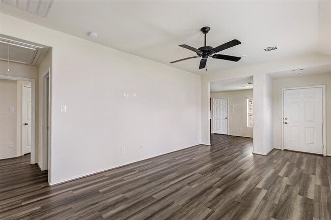 Photo - 5858 Rosehill Forest Ln