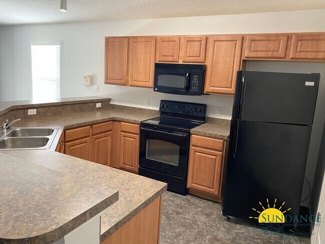 Photo - Beautiful 3 Bedroom Home in Navarre