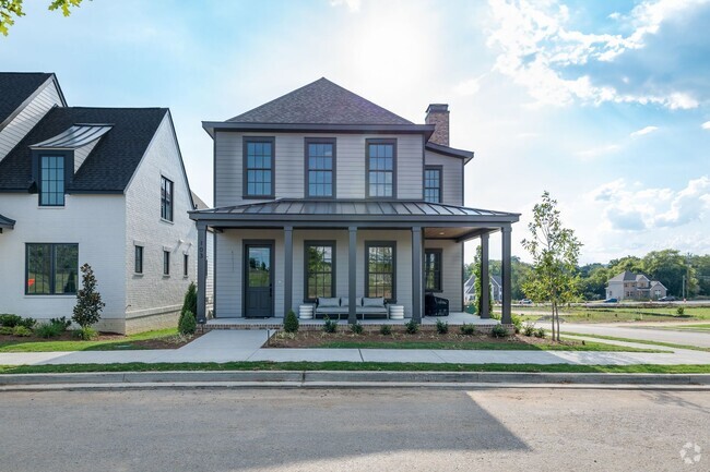 Building Photo - Luxury June Lake Custom Home