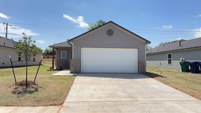 Building Photo - 12032 SW 36th St