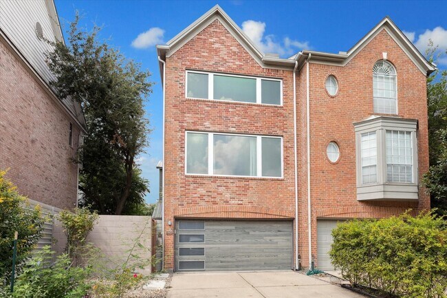 Photo - 1222 Marconi St