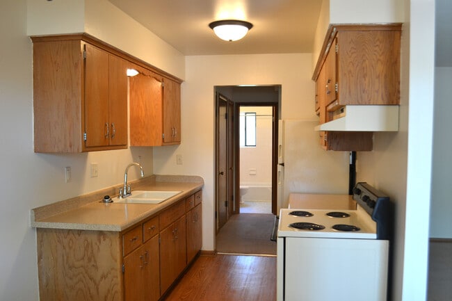 Forest Arms Apartments
