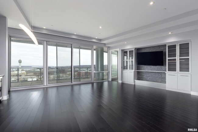Photo - 1 Montgomery Dr Unit 804