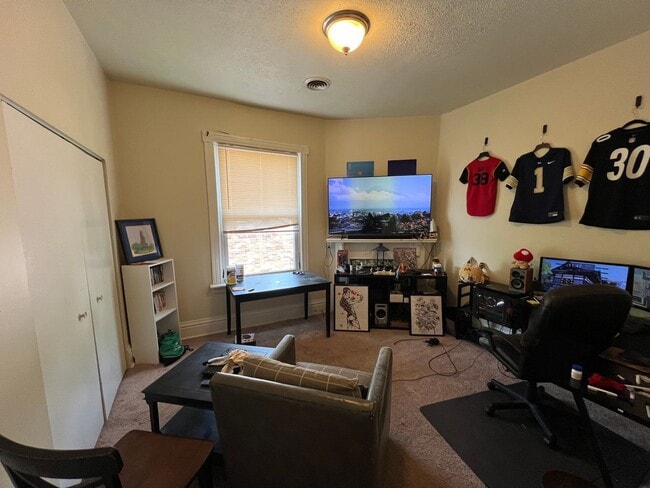 Photo - 7303-7305 Church Ave - (26218) Unit 7305-2