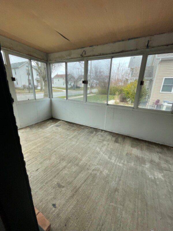 Photo - 133 Defiance Ave Unit Front