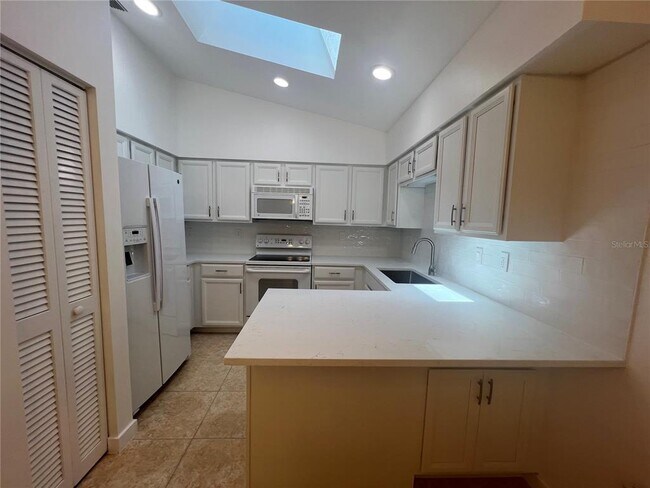 Photo - 22472 Tennyson Ave
