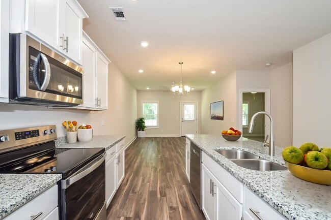 Photo - 2022 Silo St