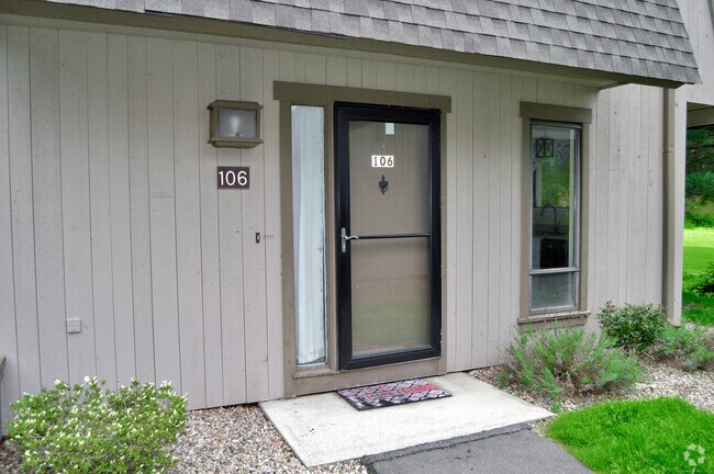 Building Photo - 106 Mallard Dr Unit 106 Rental