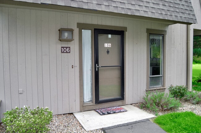 Photo - 106 Mallard Dr Condo Unit 106