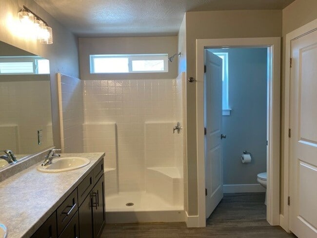 Photo - 3B/2.5B Townhome