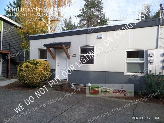 Photo - 2110 NE 85th St