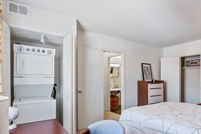 Brookmont Apartment Homes