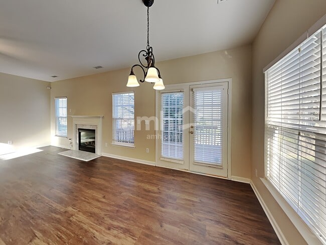 Photo - 9725 Autumn Applause Dr