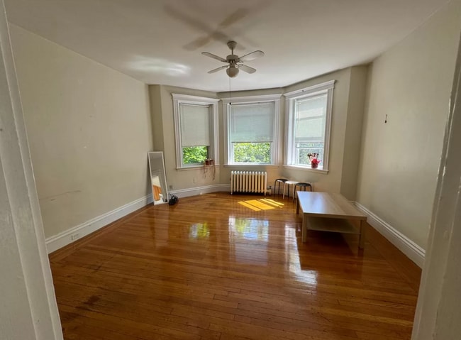 Building Photo - 24 Euston St Unit 6 Rental