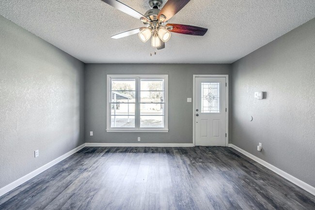 Photo - 3709 32nd St