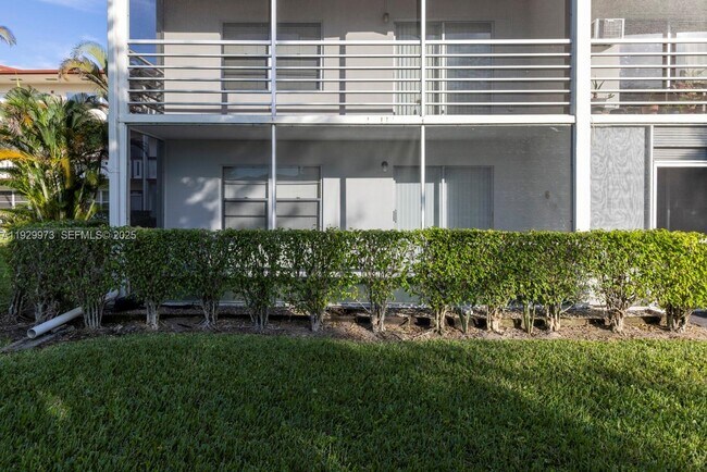 Photo - 130 Brighton Dr Unidad D