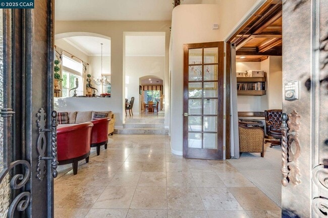 Photo - 1105 Peacock Creek Dr