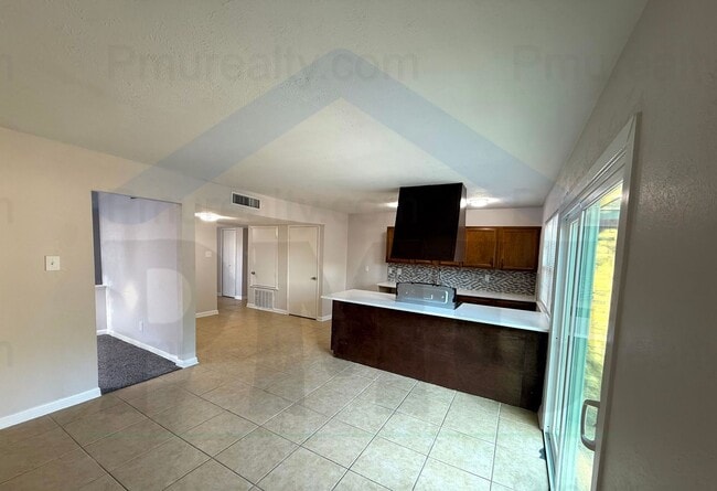 Photo - COMING SOON! Charming and spacious 3 bedro...