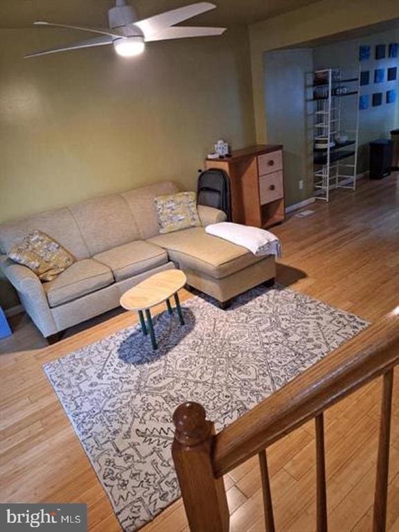 Photo - 13010 Abner Ave