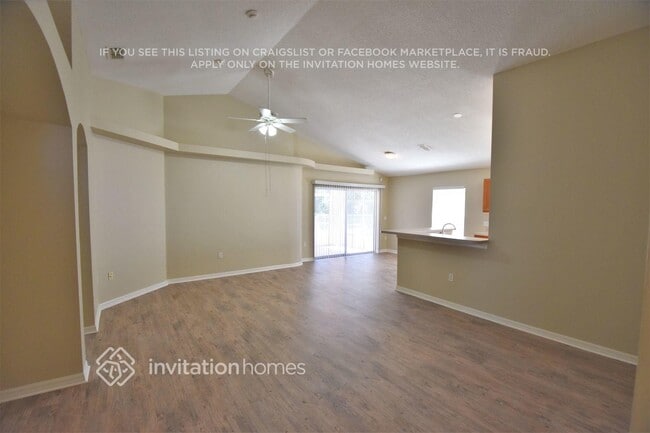 Photo - 226 Manoel Ln