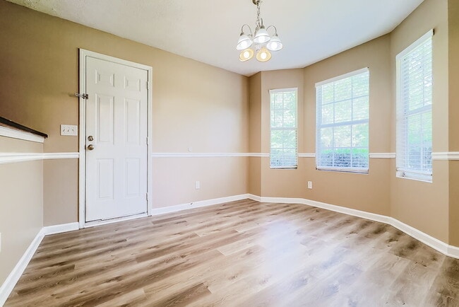 Photo - 1116 Kramden Ct