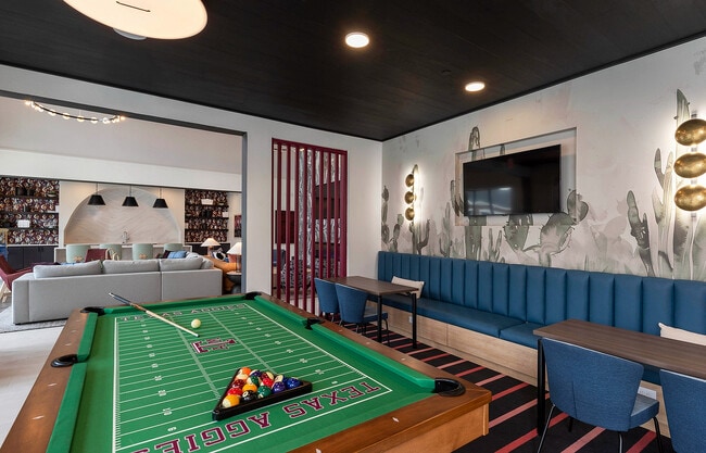 Salón de juegos - The Landing College Station