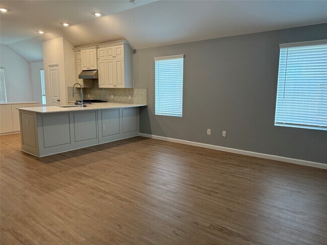 Photo - 30338 Centipede Grv Ln