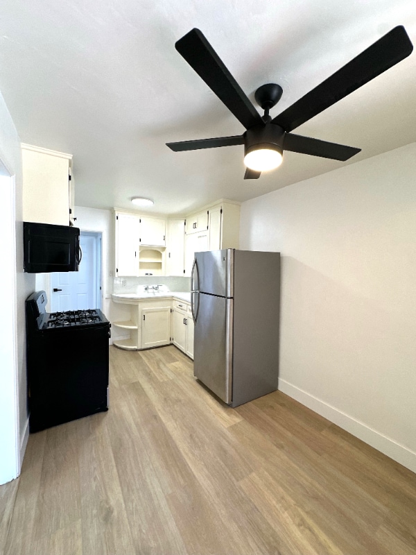 Photo - 4158-60 52nd St Unidad 4160