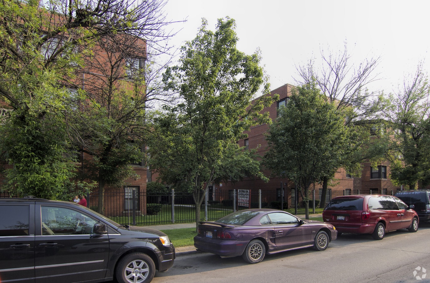 Berwyn Campbell Apartments - Berwyn Campbell Apartments
