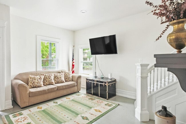 Photo - 285 Melbourne St Unidad ID1239357P