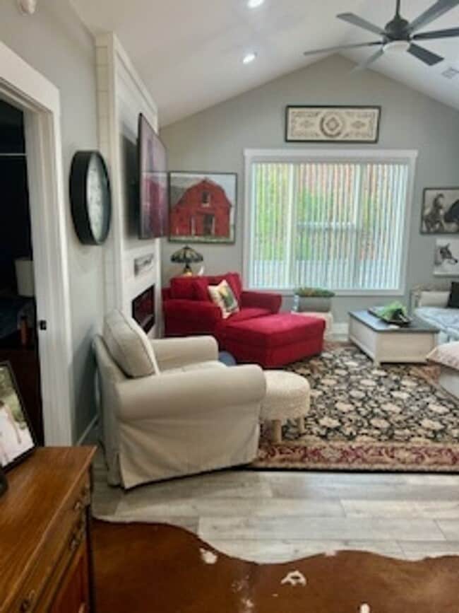 Photo - 154 Lakeshore Bay Dr