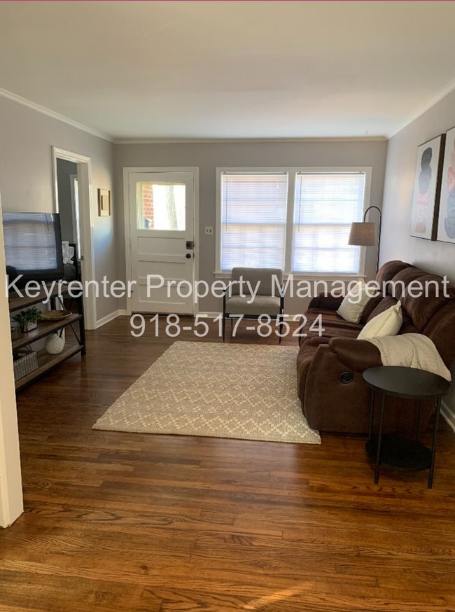Photo - 2022 E 12th St Unit 3