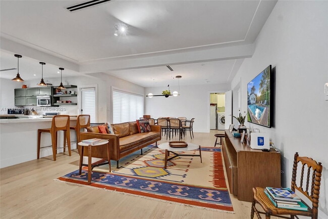 Photo - 1223 NE 102nd St