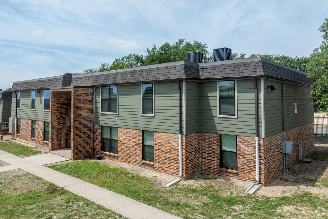 Primary - Renata Square Apartments