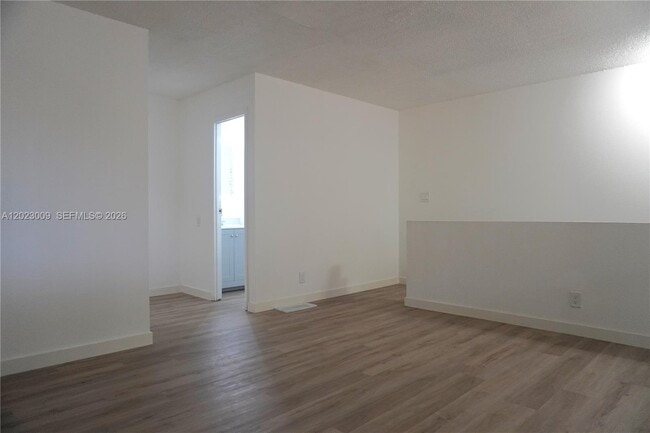 Photo - 17901 NW 68th Ave Unit S204