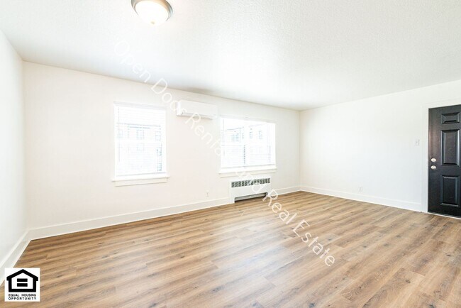 Photo - 1823 Griswold Dr Unit G11